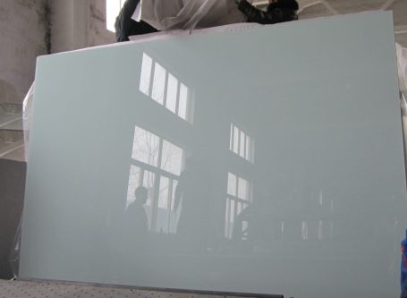 ps4255955-4mm_5mm_soft_white_stained_lacquered_glass_exterior_wall_cladding